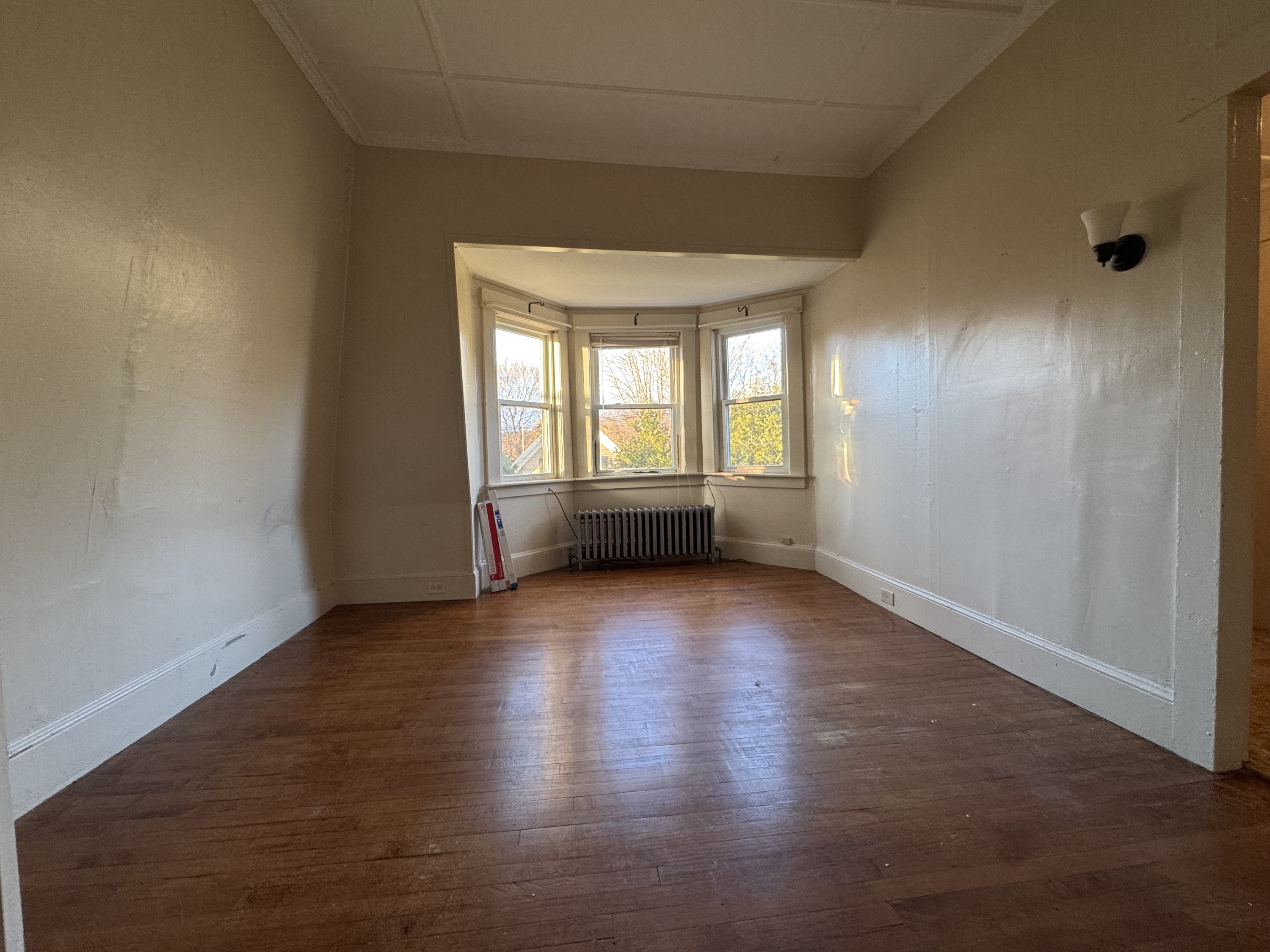 25 Oak Street - E